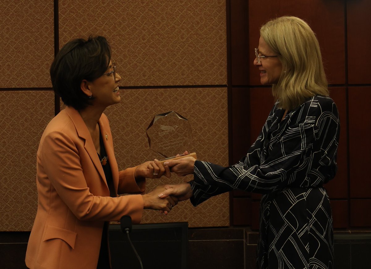 RepYoungKim's tweet image. Economic policy should be at the forefront of our U.S. foreign policy. Anything less is unacceptable & hurts American businesses both at home & overseas.
I thank @AmchamsAP for the recognition & will keep working on fair policies that strengthen our access to foreign markets.