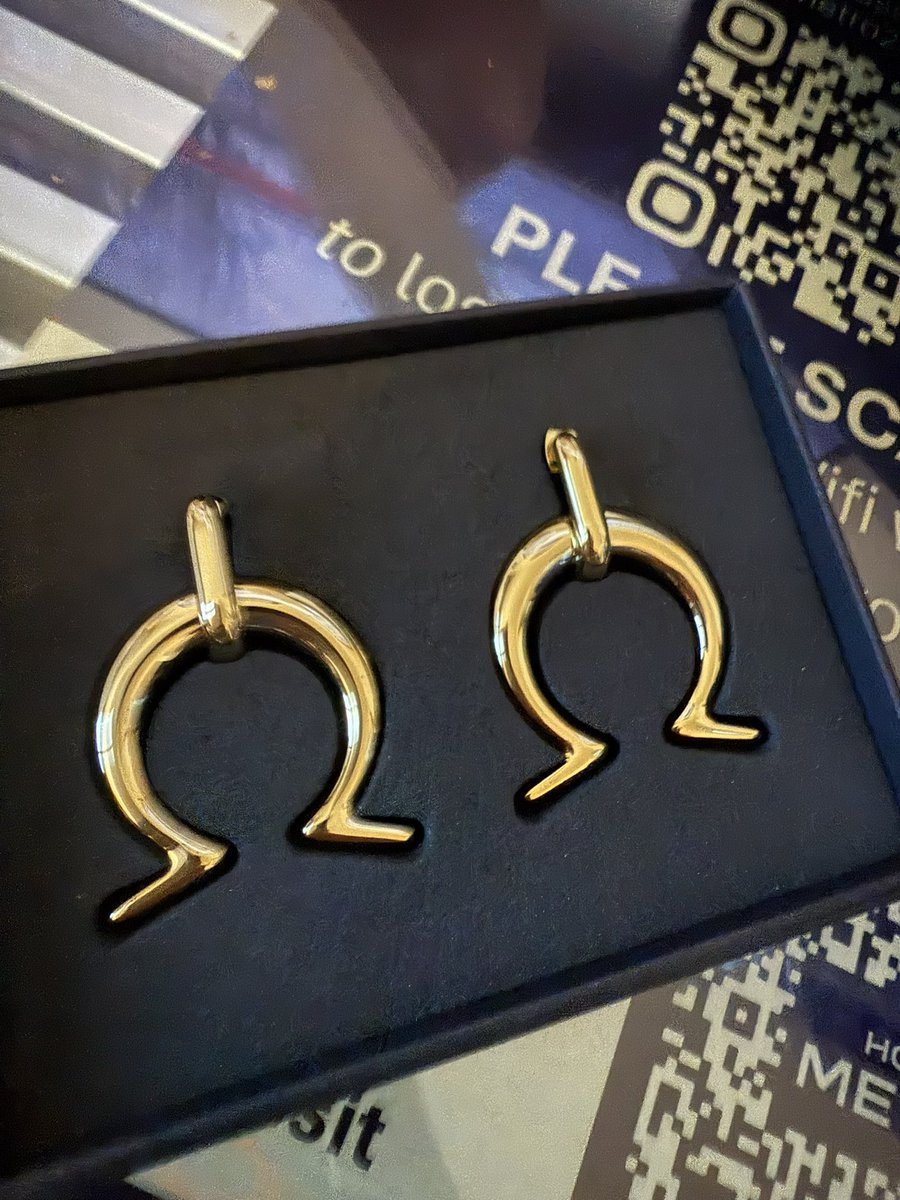 Hydroxate's tweet image. Umbra Earrings are so cooool @PlayWarframe