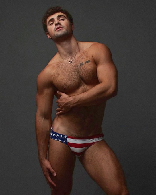 Watch SHOPjjmalibu's leaked NSFW photo on TwXstars