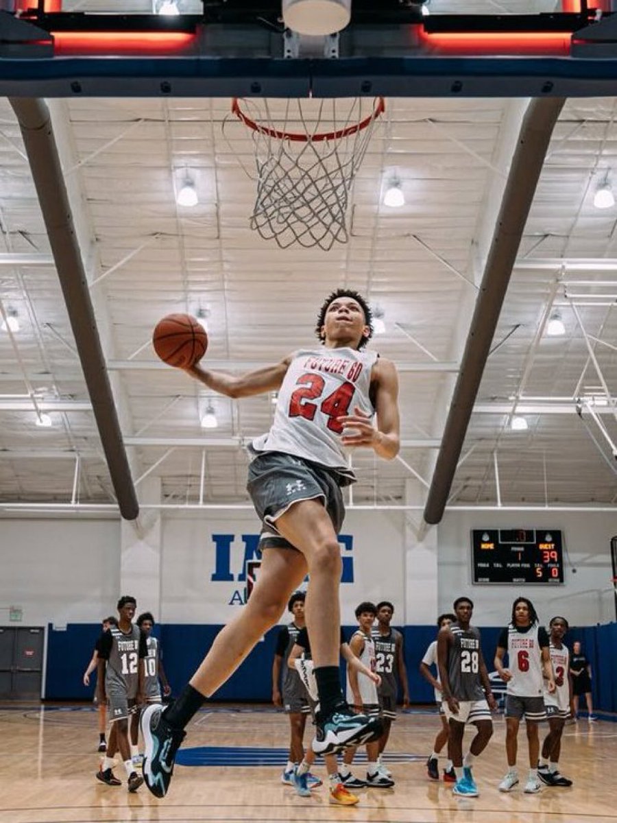 jakelieberman2's tweet image. 2028 6’7 combo guard Brandon Martin Jr out of The Phelps School HS (PA) & Nova Village UAA 16U has been offered by Kent State & Ohio U lately.
Other offers include La Salle, Fairfield, +.