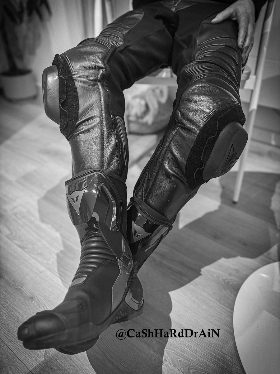 #CashHardDrain 😈🤑 tweet media