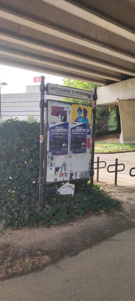 EricGiacomini1's tweet photo. Le RPR s’installe à Melun !
🇫🇷 Le RPR77 prend racine en Seine-et-Marne, avec Dominique Lioret à sa tête.
📍 L’inauguration de la permanence aura lieu à la rentrée estivale.
La reconquête républicaine commence ici.
#RN77 #JusquaLaVictoire https://t.co/R9Y6NmYApz