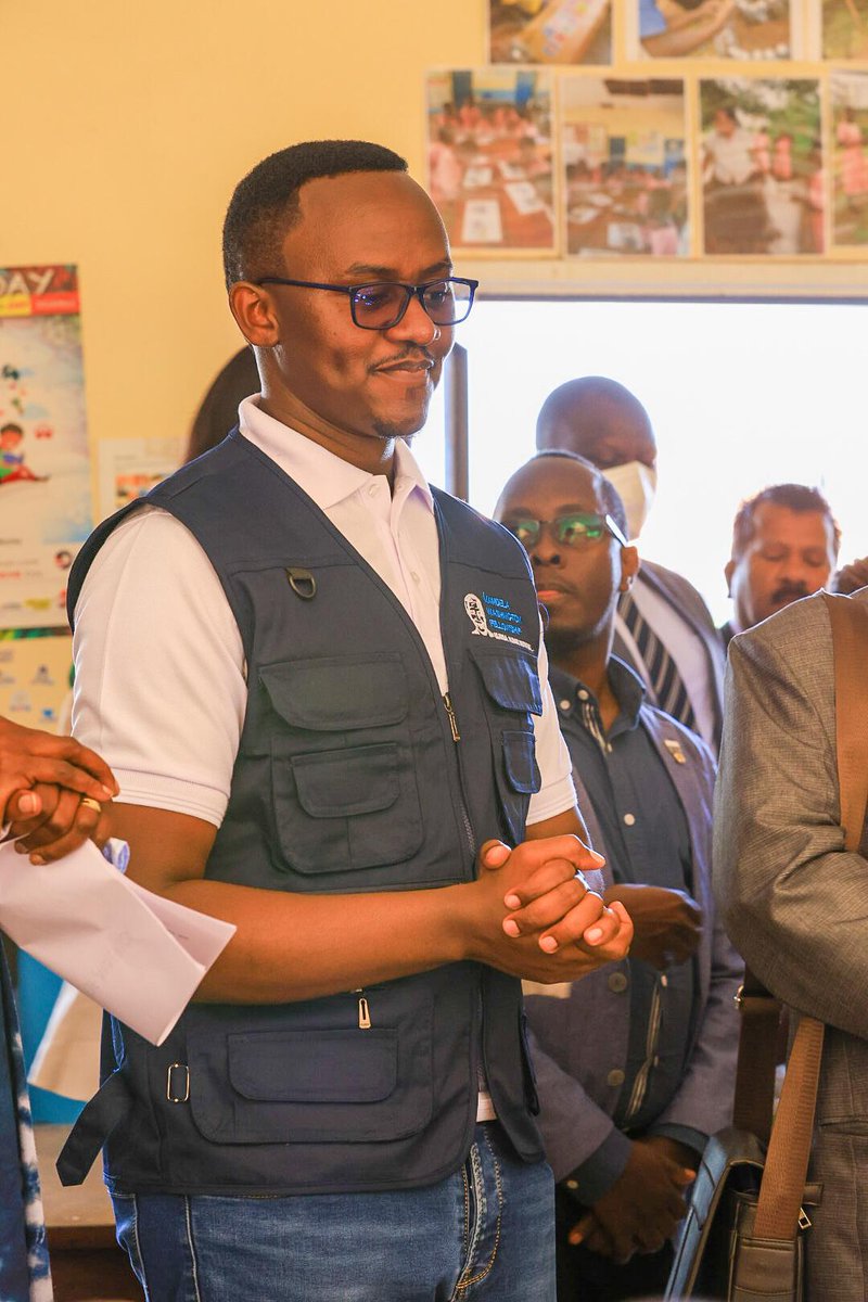 MWF Alumni Network of Uganda (@mwfalumniuganda) on Twitter photo I must confess, I wasn’t raised very far from this school. I was born at Mengo Hospital and raised in namuggona, yet I had never known of this humble giant, #Ksph. ~ <a href="/DonPatrick33/">Bugingo D. Patrick</a> President <a href="/MWFAlumniUganda/">MWF Alumni Network of Uganda</a> I must confess, I wasn’t raised very far from this school. I was born at Mengo Hospital and raised in namuggona, yet I had never known of this humble giant, #Ksph. ~ <a href="/DonPatrick33/">Bugingo D. Patrick</a> President <a href="/MWFAlumniUganda/">MWF Alumni Network of Uganda</a>