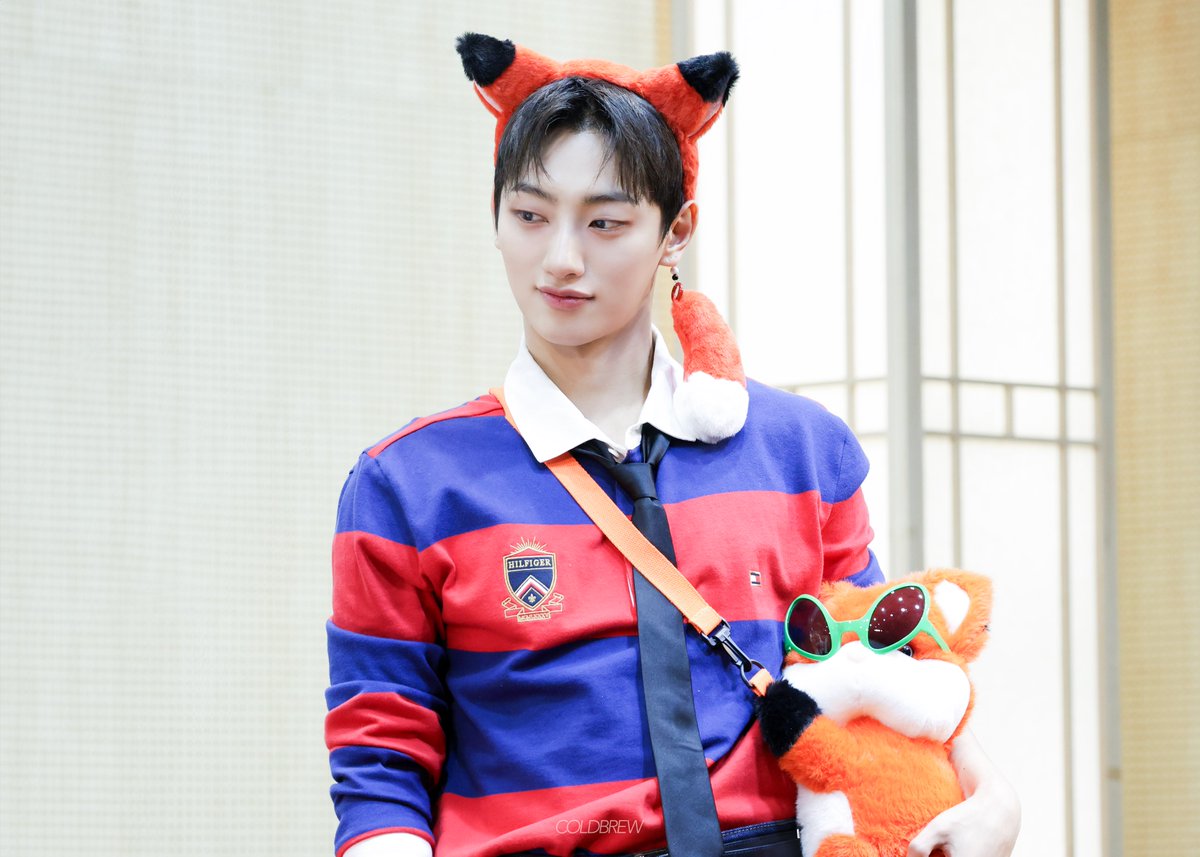 241107 FLNK FAN SIGN EVENT✨HQ

#배너 #VANNER #영광 #안영준 #YEONGGWANG