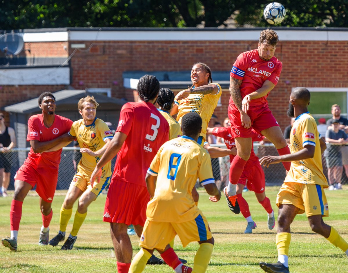 Catch up on photos from Hawks pre-season

flickr.com/photos/agschof…

Next up v Needham Market 2pm KO Saturday 19th July

#COYH