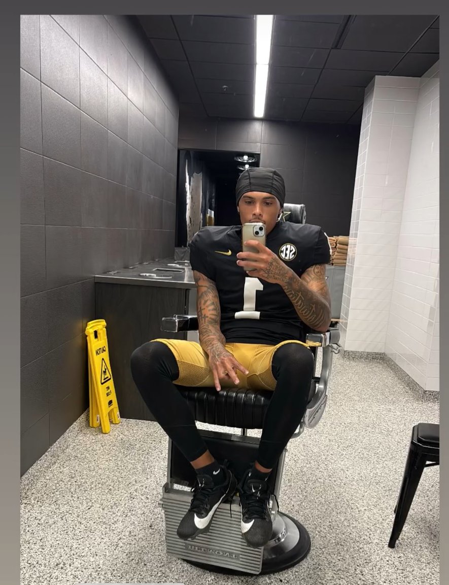 Bridget Carter (@bcarter1911) on Twitter photo π π₯π€§πͺπ β #MediaDay <a href="/DontaeCarter15/">Dontae Carter</a> <a href="/Jboogie7v7/">Javontae carter</a> <a href="/VandyFootball/">Vanderbilt Football</a> π π₯π€§πͺπ β #MediaDay <a href="/DontaeCarter15/">Dontae Carter</a> <a href="/Jboogie7v7/">Javontae carter</a> <a href="/VandyFootball/">Vanderbilt Football</a>