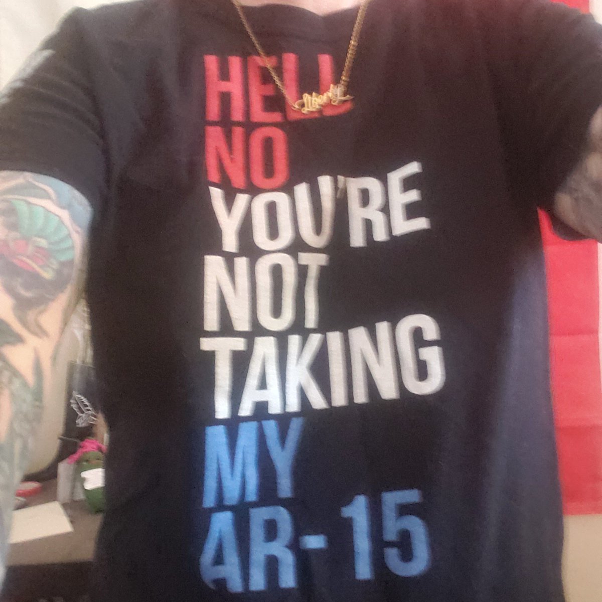 KosherVeruca's tweet image. I didn't anticipate having to turn my camera on for a mtg this morning when I got dressed. Oh well 🤷♀️
@gunpolicy