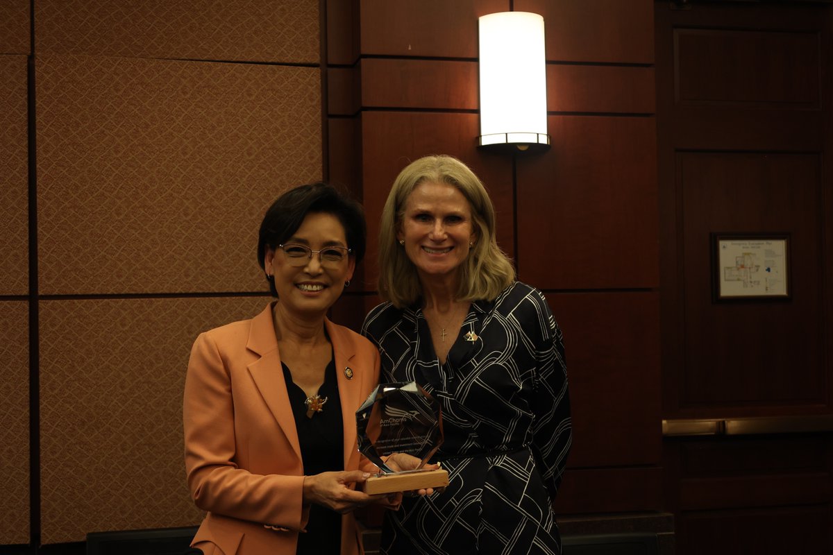 RepYoungKim's tweet image. Economic policy should be at the forefront of our U.S. foreign policy. Anything less is unacceptable & hurts American businesses both at home & overseas.
I thank @AmchamsAP for the recognition & will keep working on fair policies that strengthen our access to foreign markets.