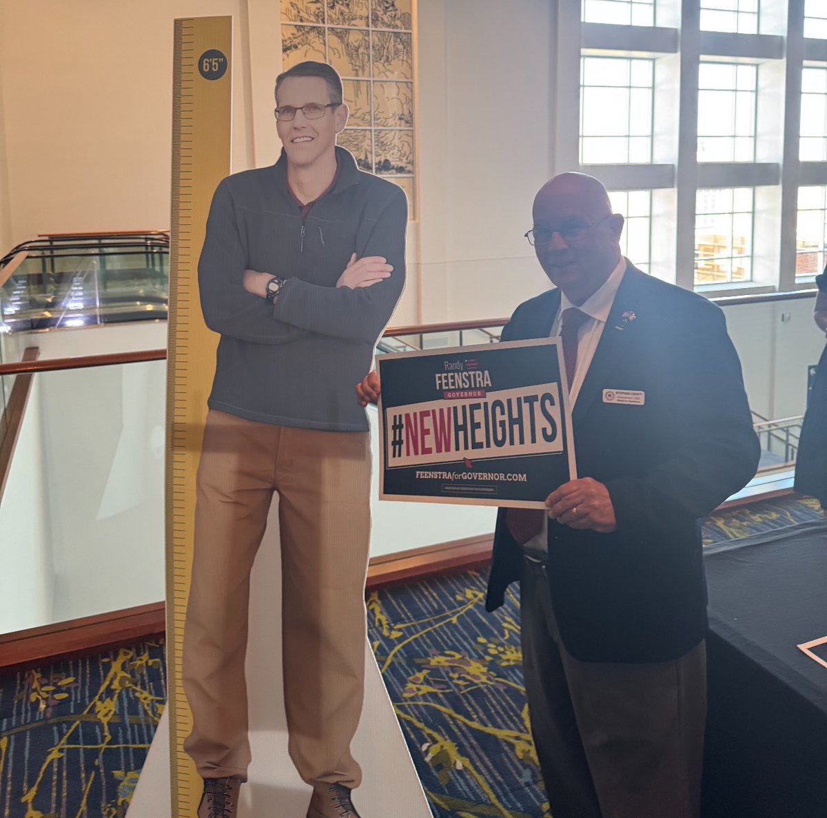 RandyFeenstra's tweet image. I’m bummed that I couldn’t make it to the @IowaGOP Lincoln Day Dinner in Des Moines last night, but fortunately, we had a backup plan!
Together, we will take Iowa to new heights!