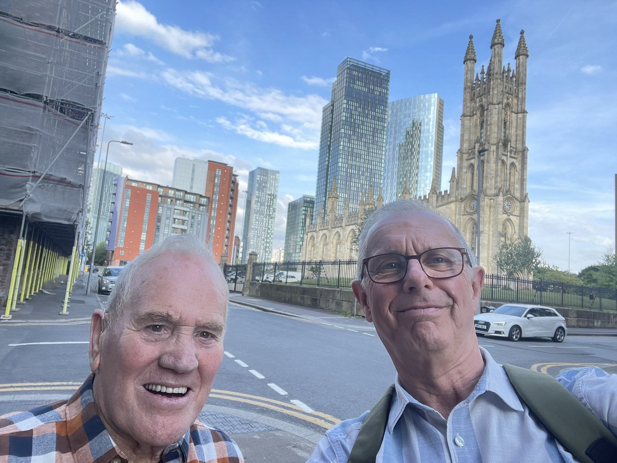 Friday afternoon bar hop to celebrate my friend’s 85th birthday. <a href="/NTCastleDuct/">Castlefield Viaduct</a> <a href="/AtlasBarManc/">Atlas Bar Manchester</a> <a href="/TheWharf/">The Wharf</a> @banyanmanchester
Moral of the outing: we won’t let the armchair win!