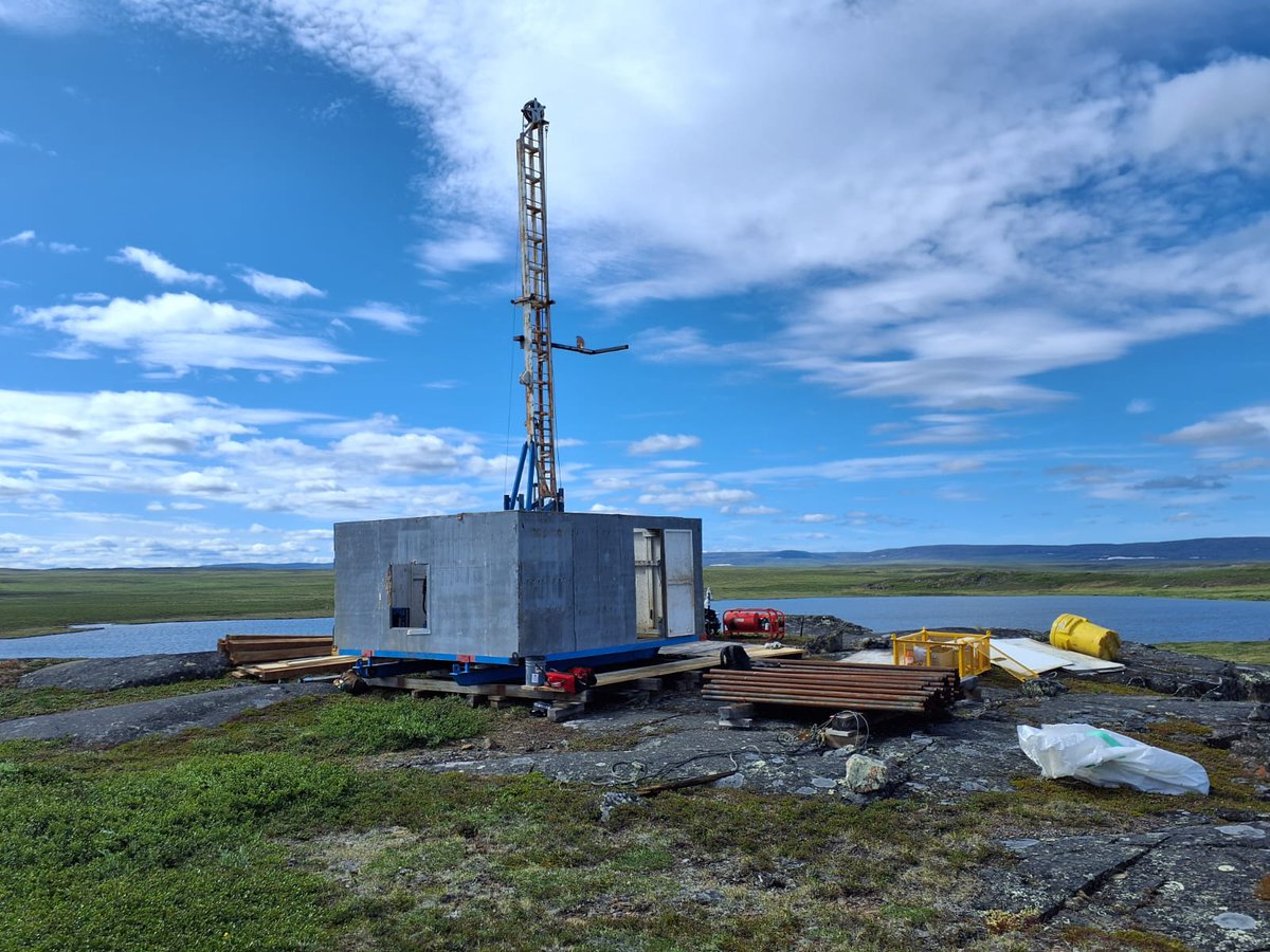 Coppermine River, drilling hole #1 just south-east of the 2015 blind discovery by <a href="/robert_ivanhoe/">Robert Friedland</a>'s group. Through the Gabro Sill and into the Rae Group with mineralization already in the core box ~40m of depth. True target depth of ~180m