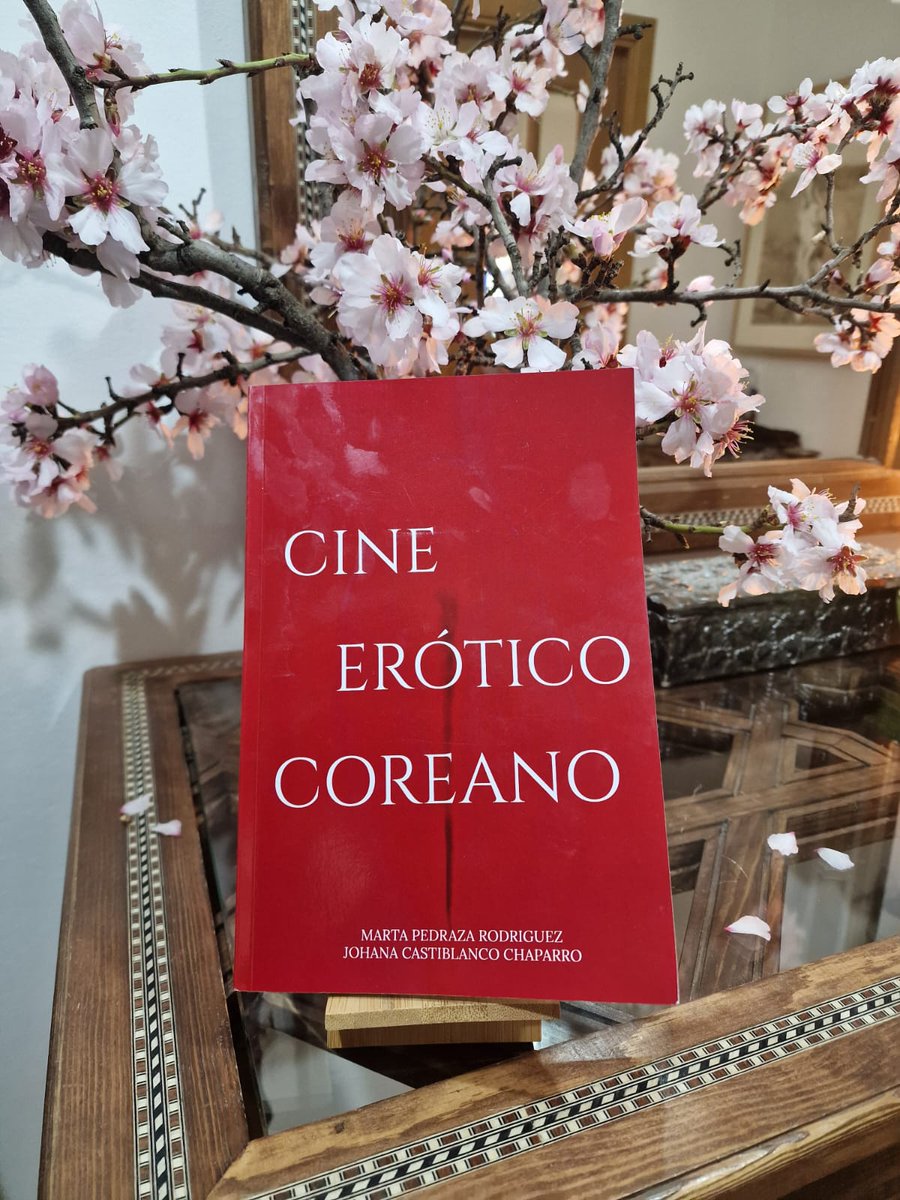 ¡CINE ERÓTICO COREANO! Aquí te dejamos nuestro libro, con 8 películas de #CineErótico que hemos recopilado de todo el #CineCoreano.

🌶️🌶️🌶️Lleno de ilustraciones, por solo 12€ y con personajes que disfrutan su sexualidad y su pasión... ¡Píllatelo!

amazon.es/dp/B0DVNHYKZ2