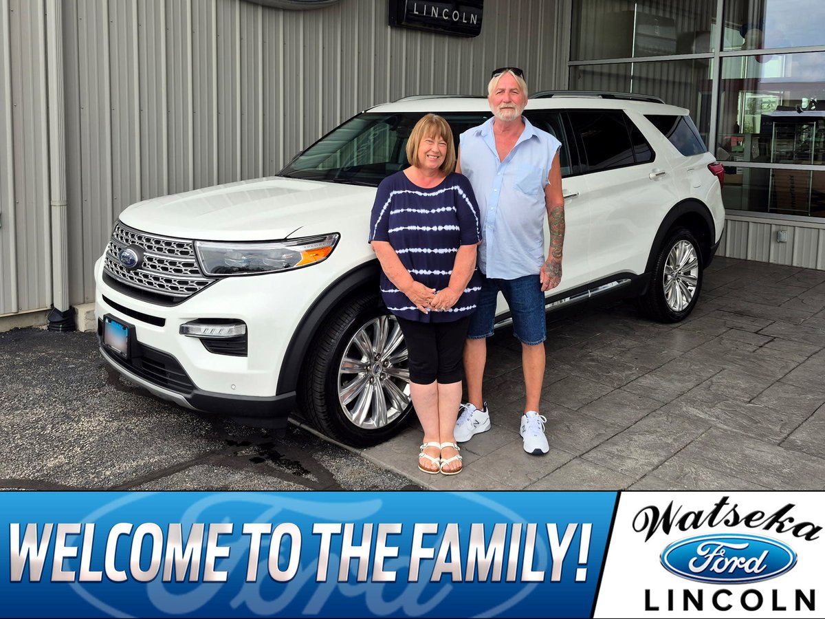 WatsekaFord's tweet image. Marjory and Bobby from Hoopeston are officially part of the Watseka Ford family! 🎊 Congrats on your new Ford Explorer and thank you for working with Travis. Here’s to new adventures on the road ahead! 💙✨#FordExplorer #FirstTimeCustomer #WatsekaFord