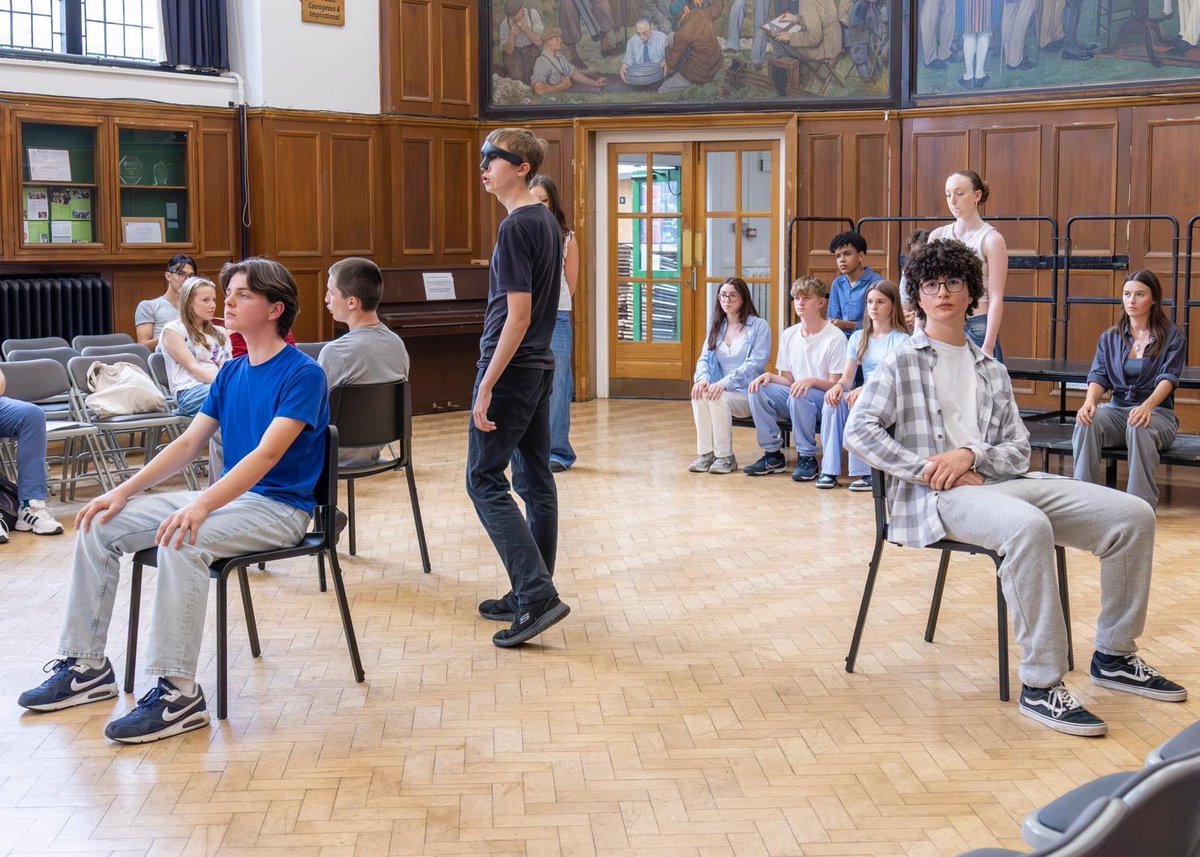 BreckFound's tweet image. At the Sussex Youth Ambassador launch event, we were proud to present a powerful performance of Game Over🎭 Through live theatre, we bring Breck’s story to life.
Thank you to everyone who joined us & for helping us deliver this vital message.
📸: scarlettmadisonphotography.co.uk