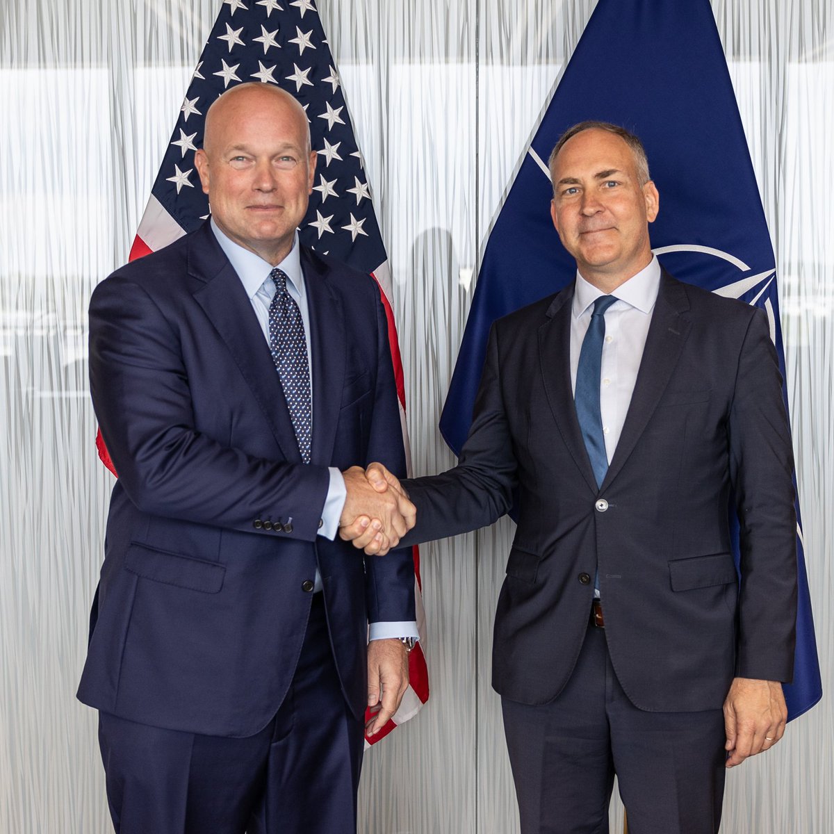 USAmbNATO's tweet image. Honored to welcome Croatian MEP @StjepoBartulica to NATO HQ.
The United States, NATO, and the European Parliament stand united in defending democracy. Croatia is a key Ally, advancing our shared values and promoting stability across the Western Balkans and beyond.