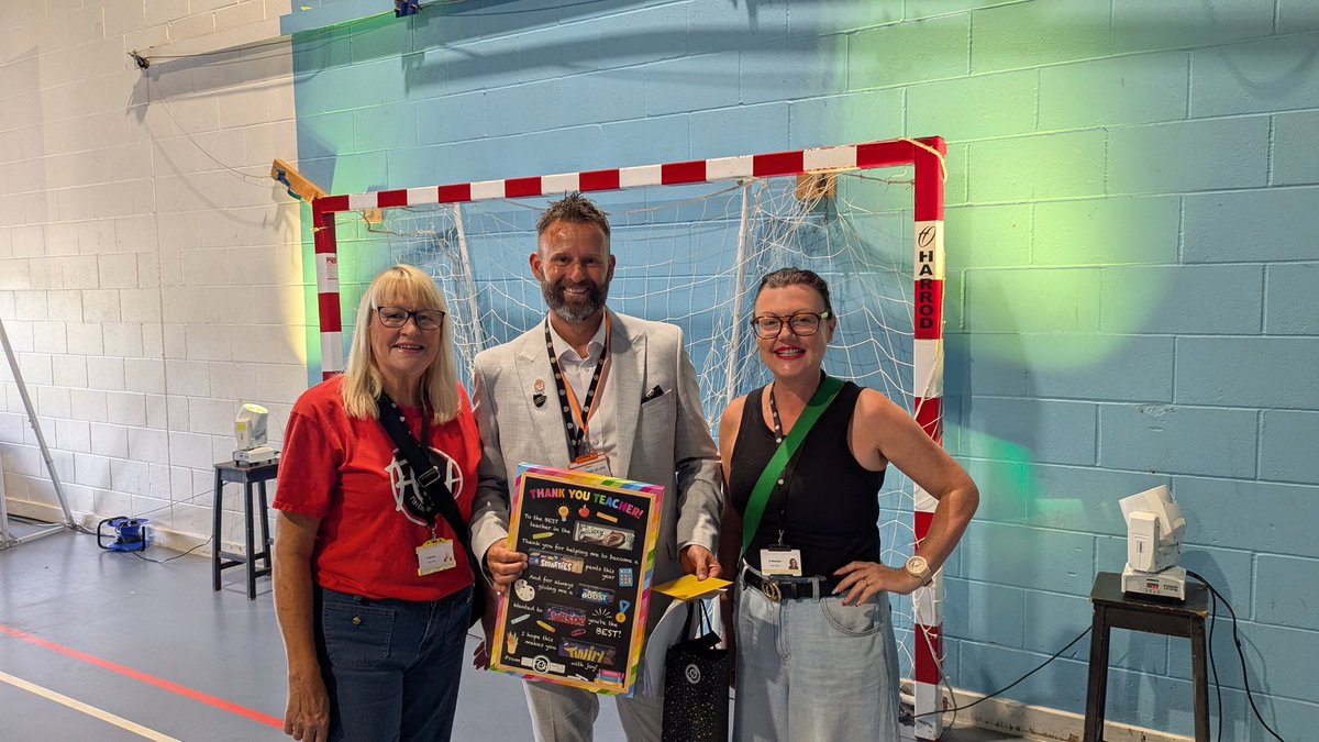 Erasmus Darwin Academy (@edarwinacademy) on Twitter photo It's a real pleasure to have <a href="/FunClubHub1/">Fun Club Hub CIO Charity</a> working with us to make an impact in our community. They bring such vibrancy and genuine care. Thank you ladies #weareEDA It's a real pleasure to have <a href="/FunClubHub1/">Fun Club Hub CIO Charity</a> working with us to make an impact in our community. They bring such vibrancy and genuine care. Thank you ladies #weareEDA