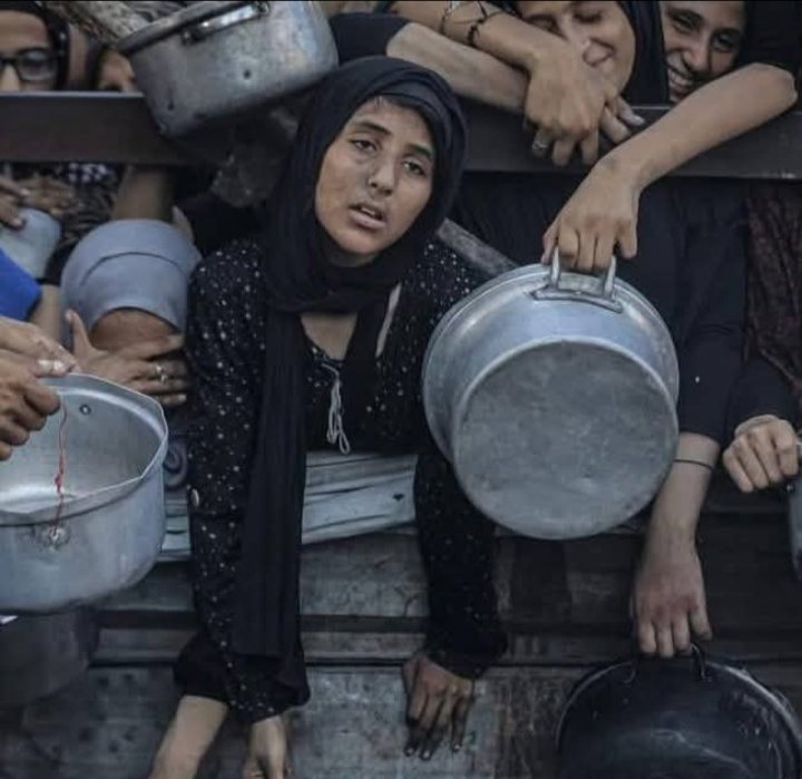 tolin876's tweet image. We are dying of hunger. What is our fault that we should live through all this suffering? What is our fault that we should be deprived of our most basic rights? Everything is extremely expensive. We are dying of hunger
Please donate and participate😭🙏🍉🍉
chuffed.org/project/127415…