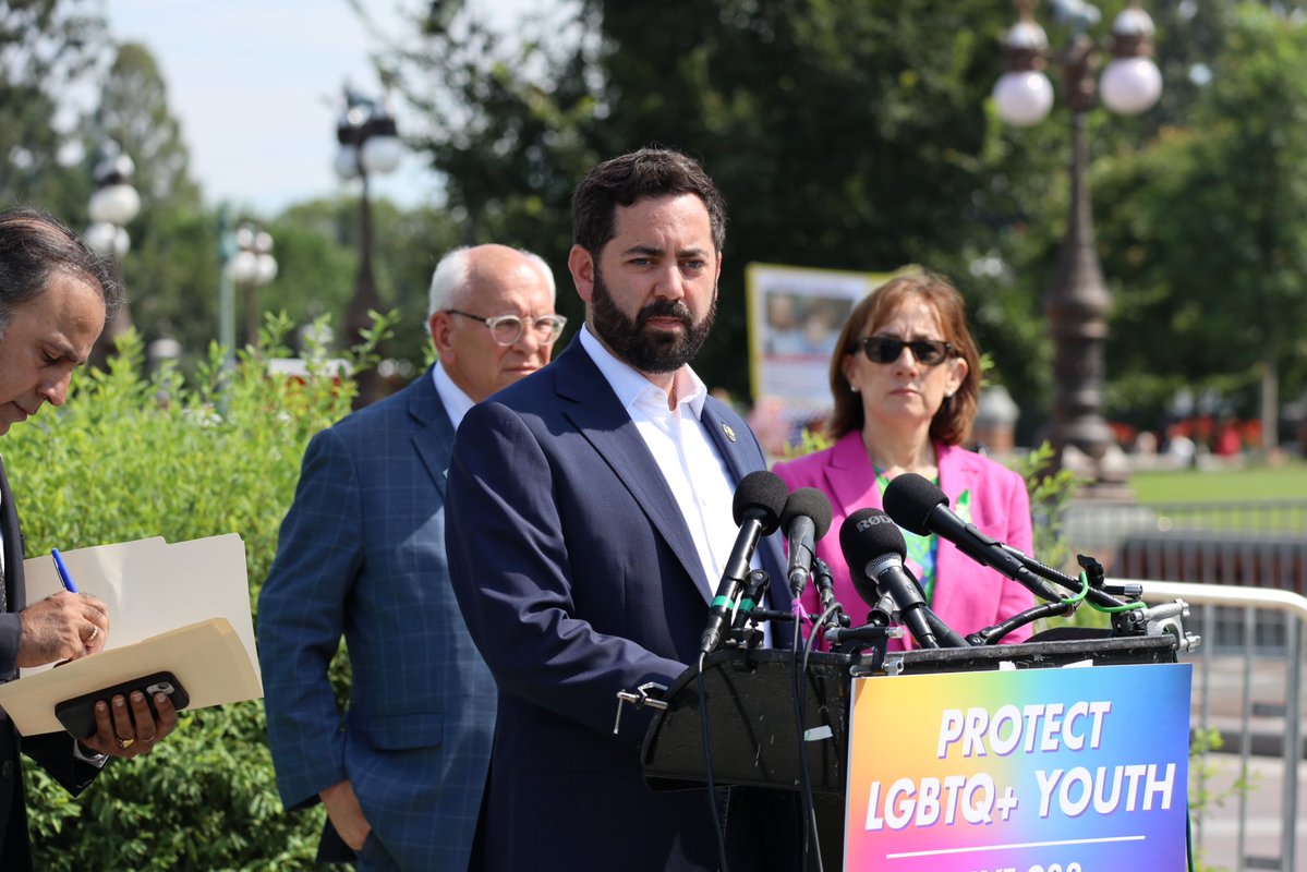 RepMikeLawler's tweet image. I’m proud to join the bipartisan effort to maintain the 988 line service. Since its launch in 2022, the LGBTQ+ specialized line within 988 has responded to more than 1.3 million calls, texts, and chats. That is more than 2,100 contacts every single day. Every one of those…
