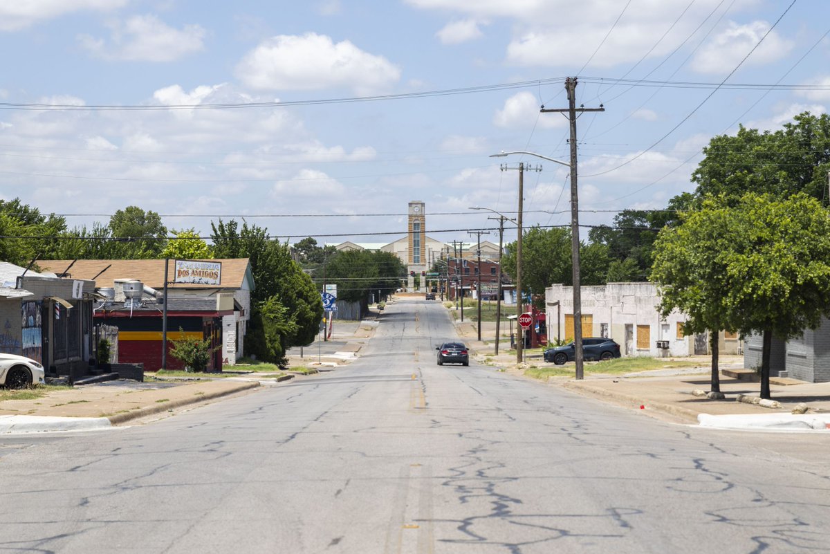 FWEconDev's tweet image. .@TexasWesleyan will be taking the reins of #FortWorth&apos;s @NatlMainStreet pilot program in the #Polytechnic area, a change that comes as the pilot program – which also includes #HistoricNorthside – was extended for another two years.

Via @FortWorthReport: fwecondev.com/3I90eUq