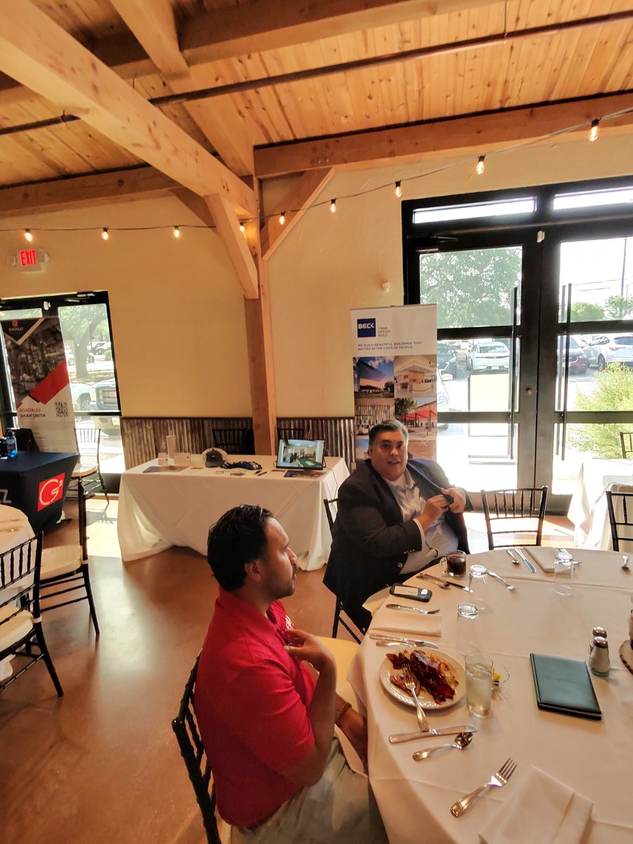 🚀 HUB Fair Recap: A Day of Innovation, Collaboration, and Networking! 🚀

Yesterday, we had an amazing time at the UTSA, UTHealth, and UT Austin HUB Fair Event, where talent, creativity, and ideas came together to inspire and connect. 🙌