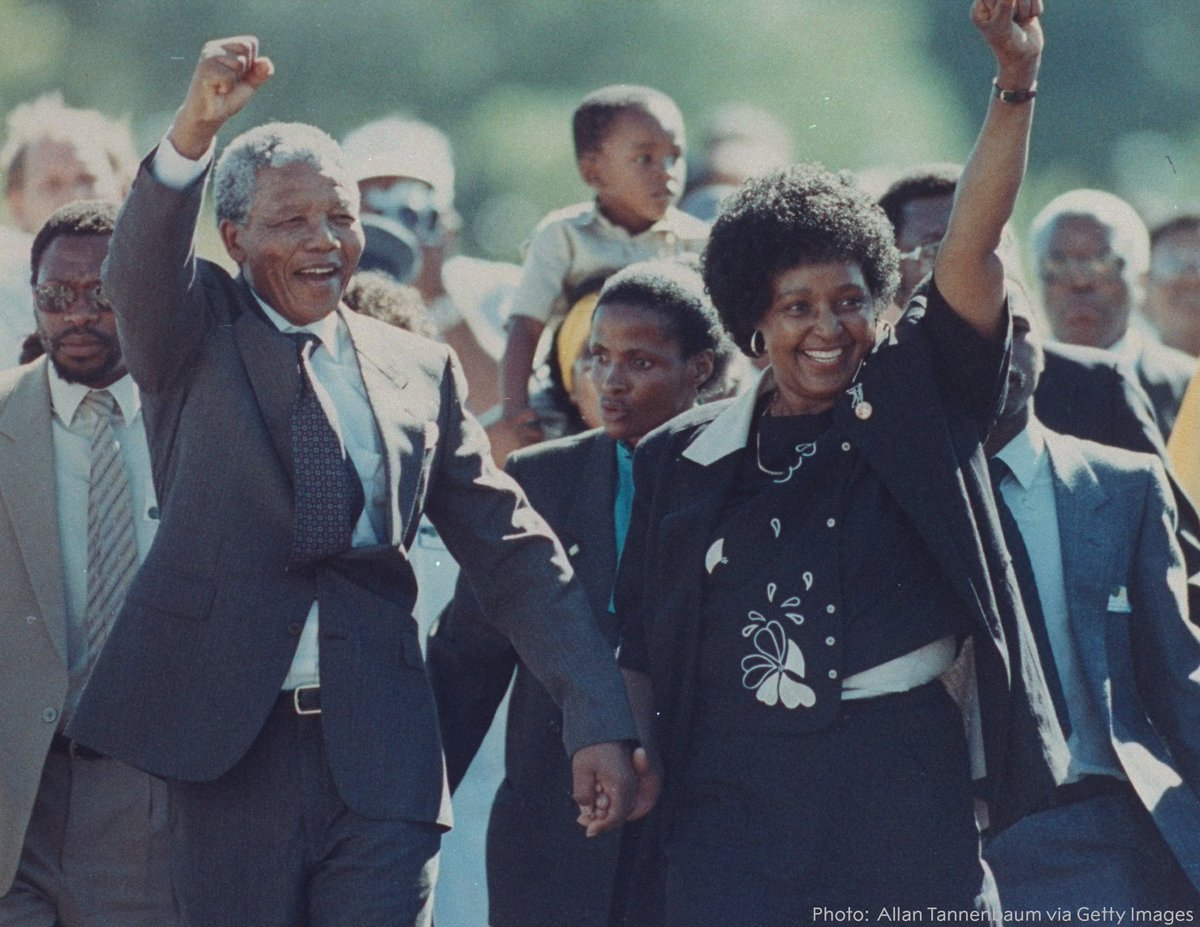 NobelPrize's tweet image. On 11 February 1990 Nelson Mandela became a free man after spending 27 years in prison.
Here he is celebrating his freedom with his wife Winnie Mandela. Mandela was often referred to as the world’s most famous prisoner.
Read more: bit.ly/3peLx9j
