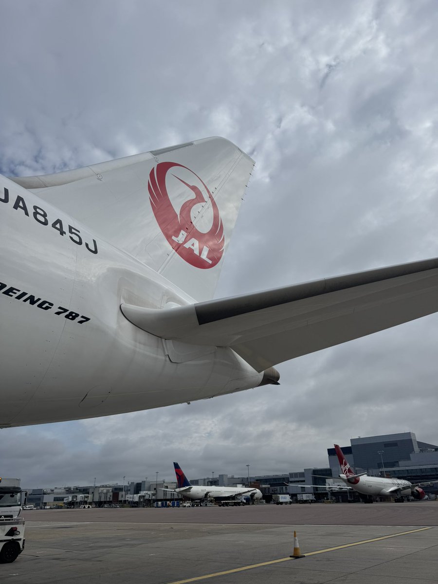 dc250705's tweet photo. Out and about on the ramp today https://t.co/yLhye8aPvZ