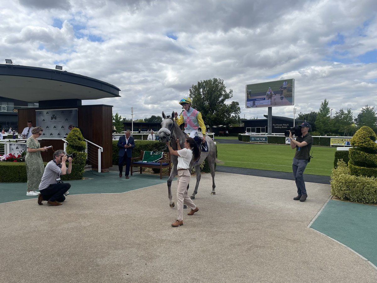 Liam Headd (@liamheaddrp) on Twitter photo 1️⃣0️⃣0️⃣ not out
It was a 100th winner of the year for <a href="/loughnane_billy/">Billy Loughnane</a> as he partnered Gewan to a debut victory at <a href="/NewburyRacing/">Newbury Racecourse</a> today
Read more 👉🏼 racingpost.com/news/reports/b… 1️⃣0️⃣0️⃣ not out
It was a 100th winner of the year for <a href="/loughnane_billy/">Billy Loughnane</a> as he partnered Gewan to a debut victory at <a href="/NewburyRacing/">Newbury Racecourse</a> today
Read more 👉🏼 racingpost.com/news/reports/b…
