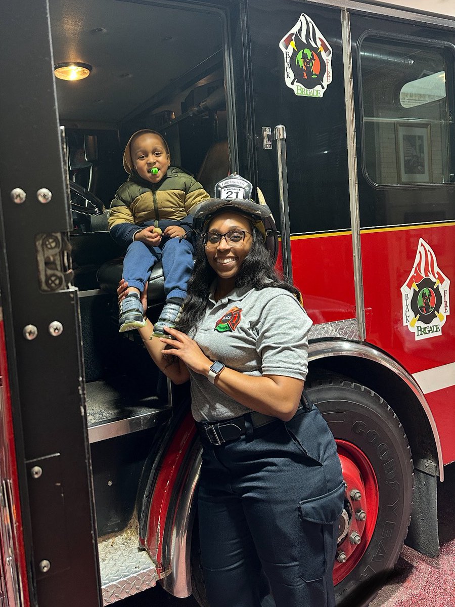 Congratulations  EMT Jasmine D Jackson on Passing the EMT Licensure Exam

&gt;Firefighter Candidate 
 
#BlackFireBrigade
#BlackFireBrigadeEMTProgram

Become an EMT

form.jotform.com/230427237007145