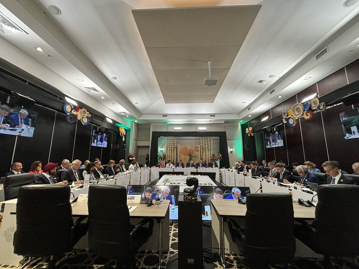 FP_Champagne's tweet image. Great to meet G7 counterparts. Under Canada's presidency, we are working with allies and partners to grow our economies, and renewing our shared commitment to stability and growth.