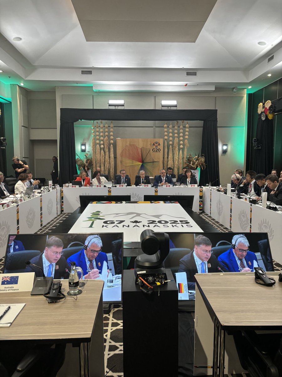 FP_Champagne's tweet image. Great to meet G7 counterparts. Under Canada's presidency, we are working with allies and partners to grow our economies, and renewing our shared commitment to stability and growth.