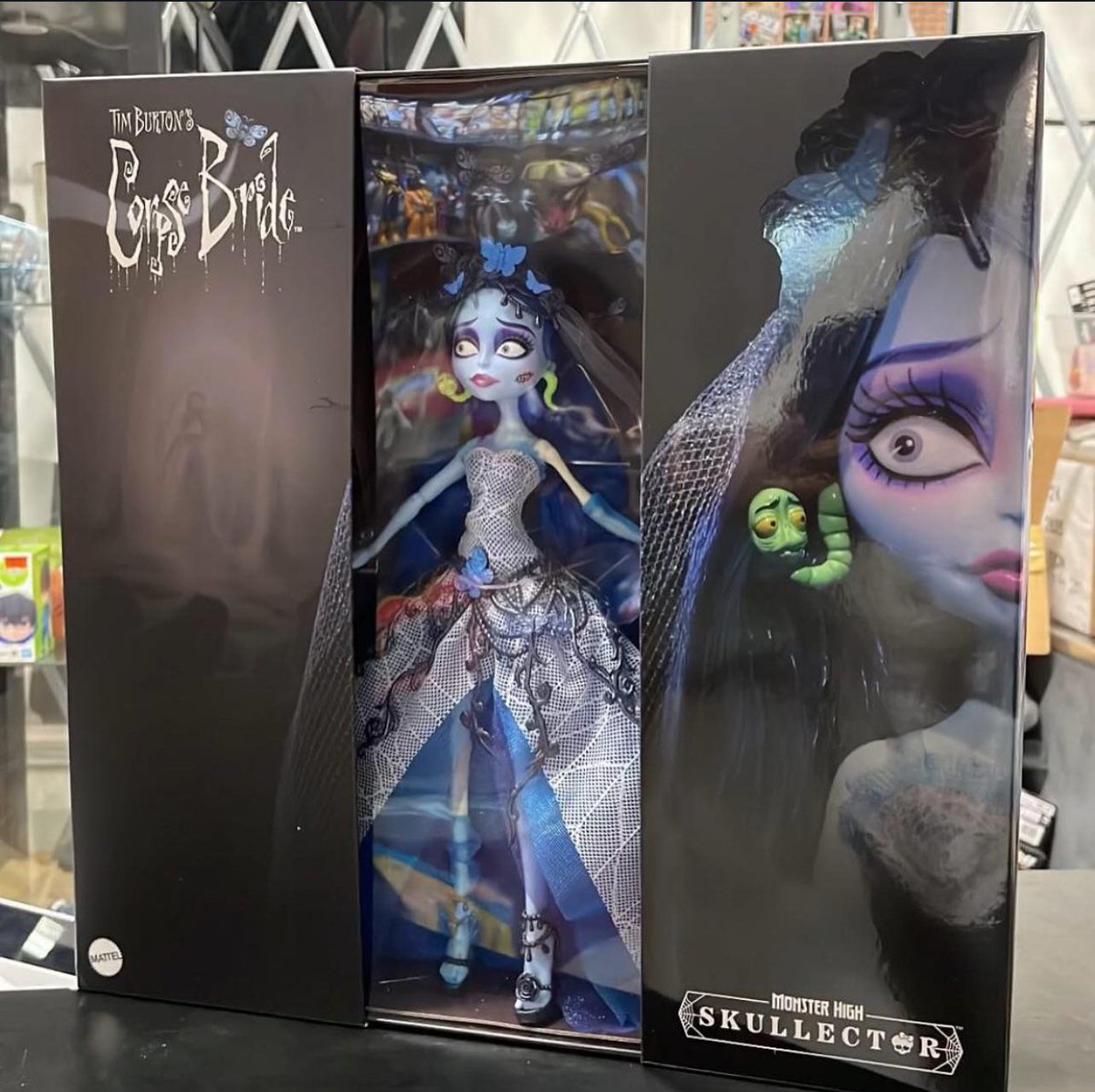 Say blink At Door tweet media