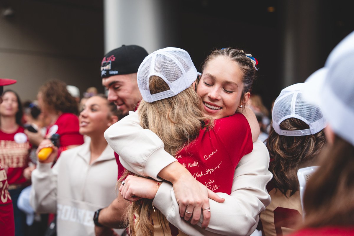 OU_WGymnastics's tweet image. forever grateful for our incredible supporters 🫶