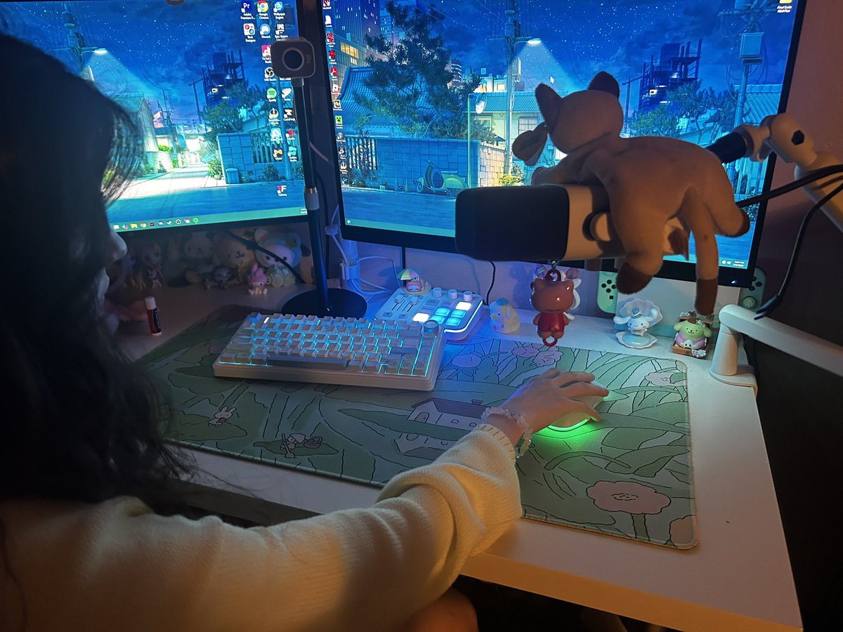 Jeza (@spacdogi) on Twitter photo <a href="/MLozada/">Miguel Lozada</a> The blue one would actually fit wonderfully with my setup AND I just hit 500 on Twitch, so this would be such a cool way to celebrate 🥹🥹 
I go by Spacdogi on Twitch, TikTok, & IG if you want to check me out!!! 💛🩵 <a href="/MLozada/">Miguel Lozada</a> The blue one would actually fit wonderfully with my setup AND I just hit 500 on Twitch, so this would be such a cool way to celebrate 🥹🥹 
I go by Spacdogi on Twitch, TikTok, & IG if you want to check me out!!! 💛🩵