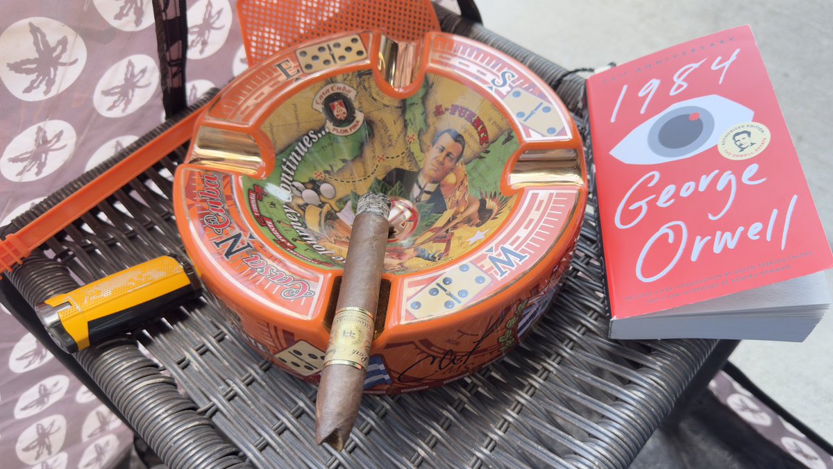 Time for a Gurkha Park Avenue, coffee and a little reading. #PSSITA #BOTL #SOTL