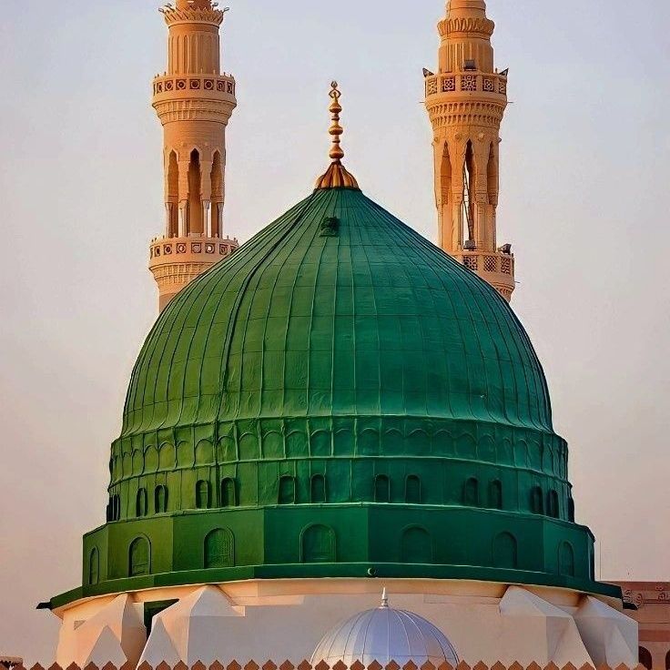 اللهم اجز عنا سيدنا محمد صلى الله عليه وسلم ما هو أهله .