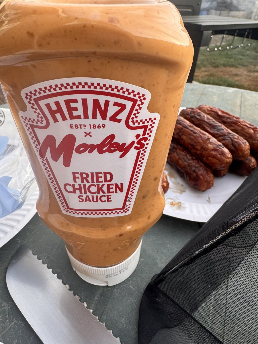 DayWalkerEm1's tweet image. The only sauce needed at the bbq … I do have chicken for it to go on lol ..