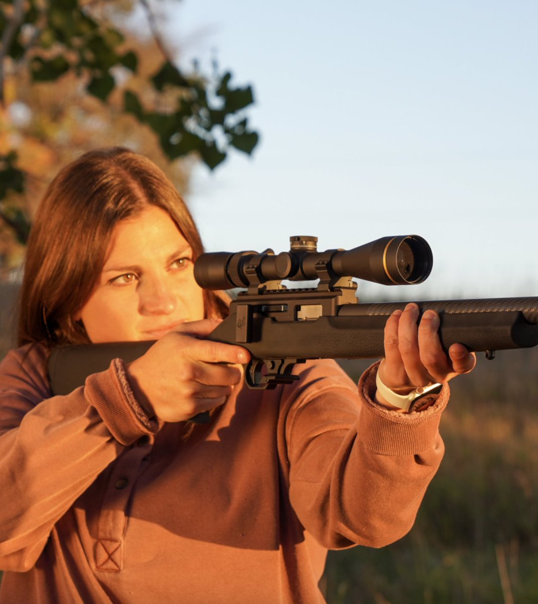 VolquartsenGuns's tweet image. Our own @courtneysnyder15 aiming to make this another great week!