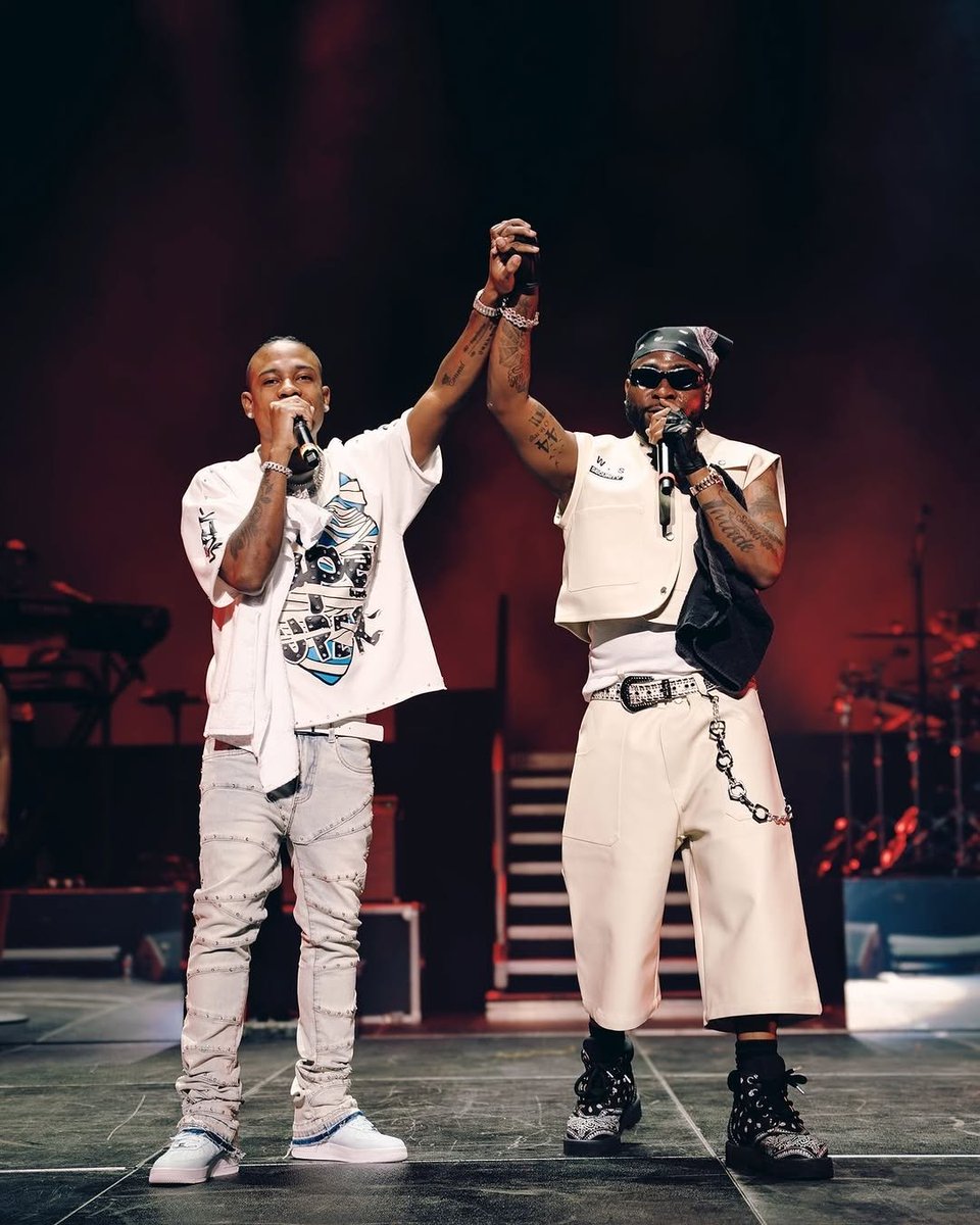 MusicWorld203's tweet image. Davido performing in Houston Texas as part of his #FiveAliveTour