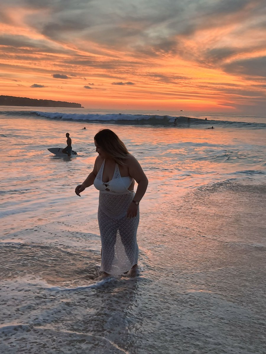 luxyimpampam's tweet photo. miss you Bali 🌊 https://t.co/VsENl4tj1x