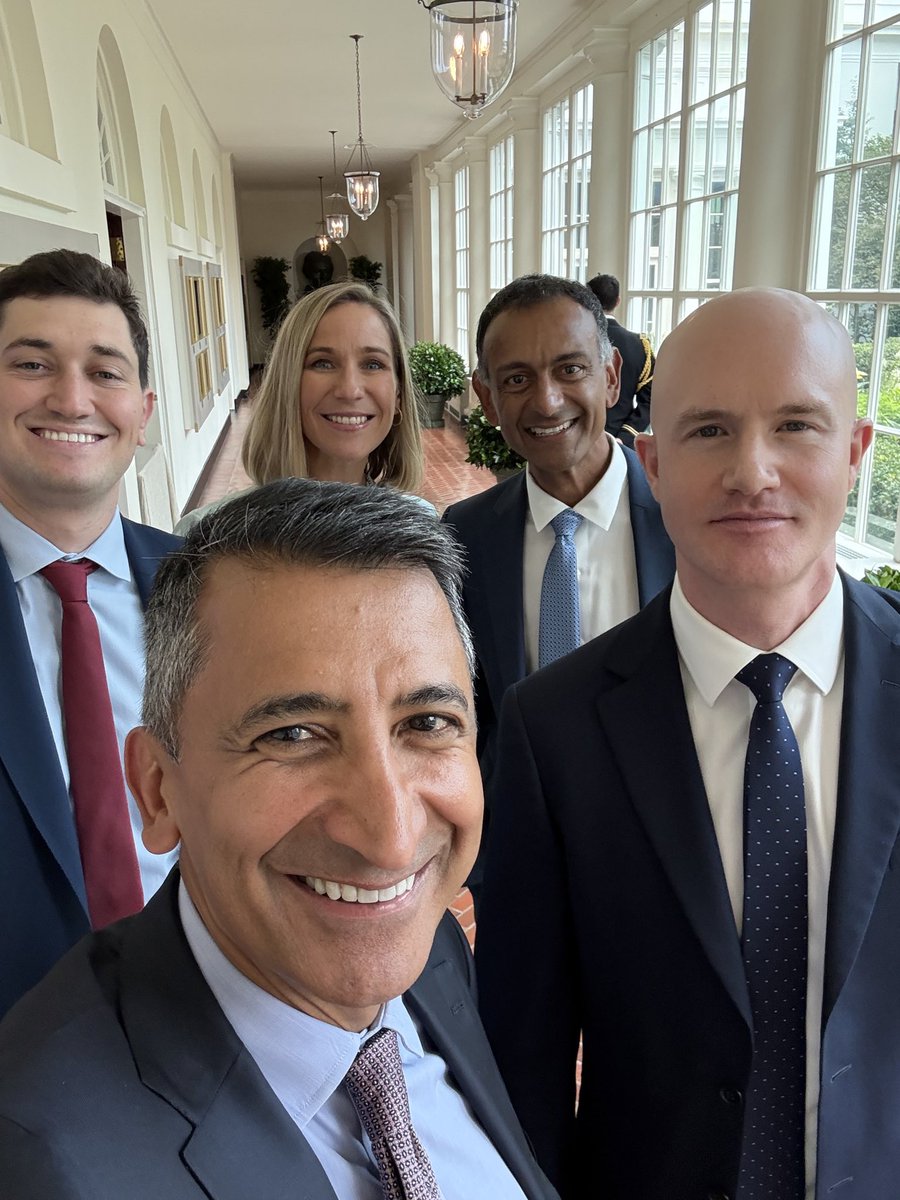 faryarshirzad's tweet image. Heading into the White House for the signing of the #GENIUSAct with @brian_armstrong @iampaulgrewal @karacalvert @ThisIsNickCarr!