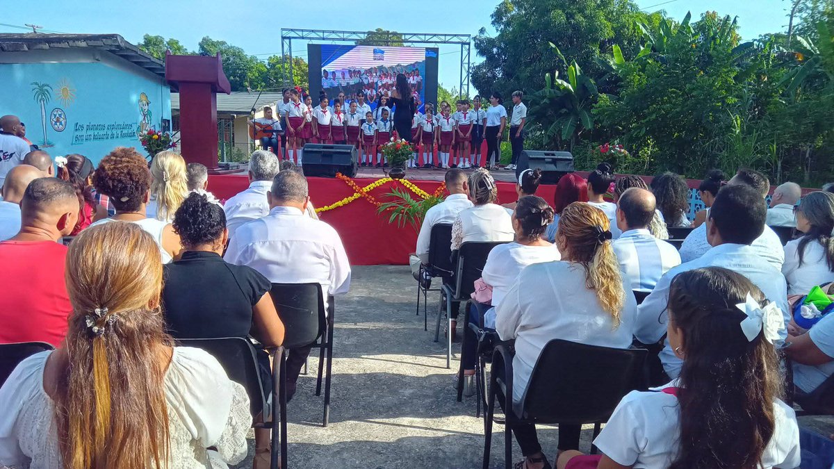 Se desarrolló en la mañana de hoy, el acto provincial de  fin curso en la <a href="/ProvinciaGranma/">#ProvinciaGranma</a> .  <a href="/dpegranma/">Dirección General de Educación, Granma, Cuba</a> . <a href="/CubaMined/">MINED</a> . #EducaciónPreUniversitaria.  #EducaciónaGranma