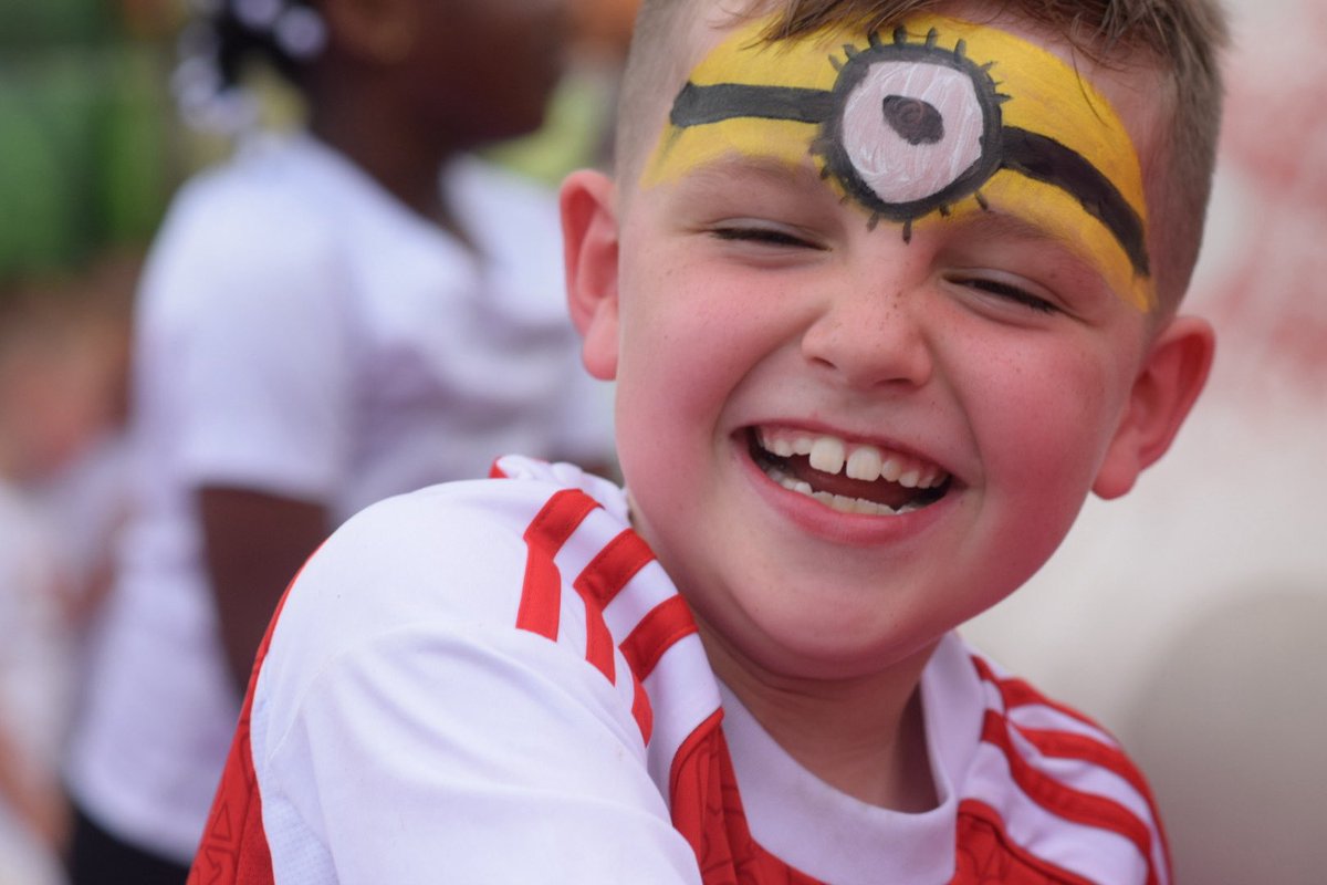 MissC_P's tweet image. Year 2 Leavers’ Fest!🌈😁🧡💜💛

@fieldhouseinfs @embarkfed