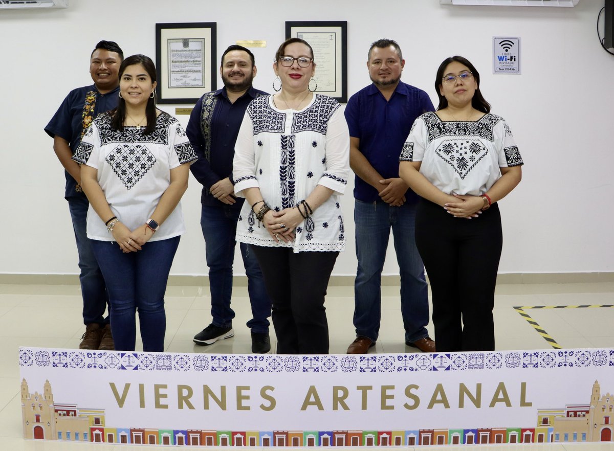 teecampeche's tweet photo. En el #TEEC seguimos impulsando acciones para promover y difundir nuestra cultura, a través del #ViernesArtesanal, portando con orgullo lo hecho por manos campechanas. https://t.co/zL0gPx0LpX
