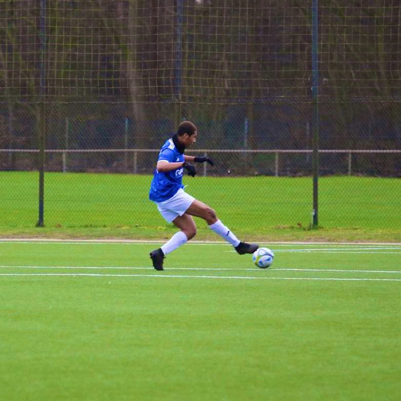 Name: Dimagio Robinson 
Age: 24
Position: ST | LW
Location: Bedfordshire | Peterborough (Wiling to Travel) 
Previous Club: Sv Vorwärts Nordhorn, Yaxley FC, Shefford Town, Eynesbury Rovers

Looking for Step 5 and above