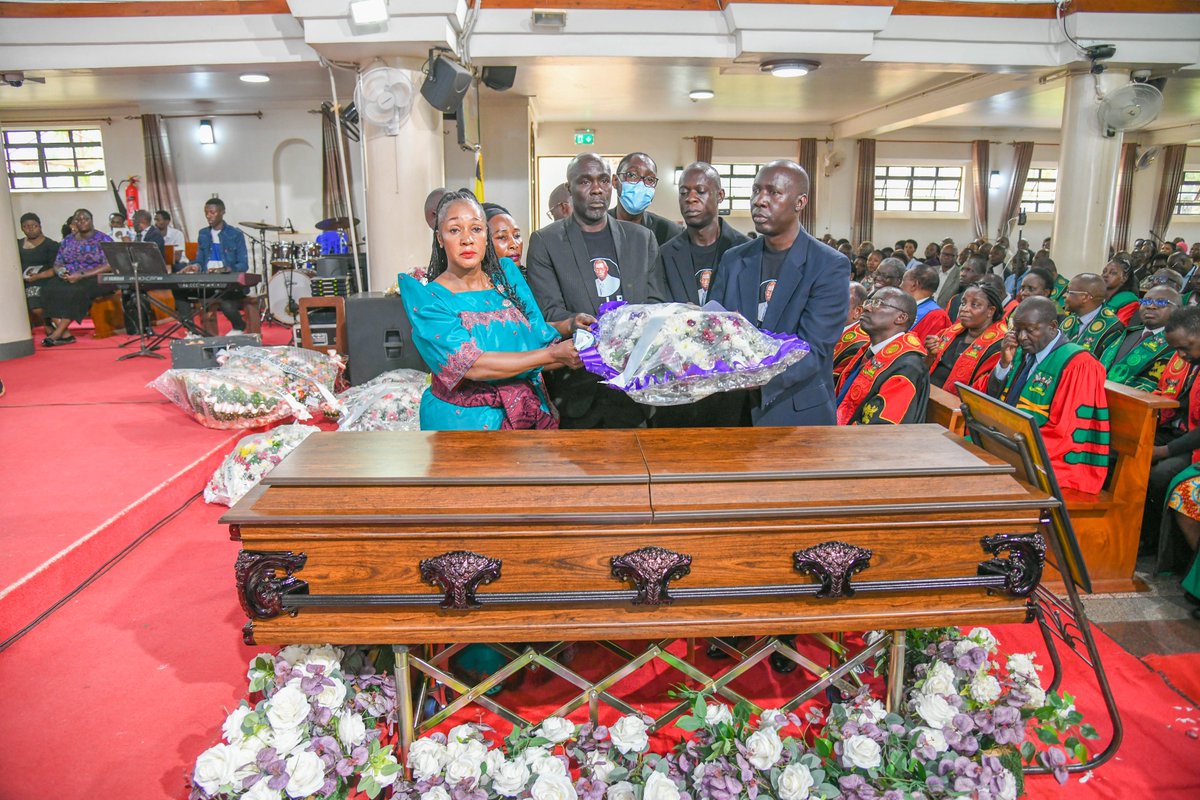 UICTug's tweet image. Today, the UICT community came together in solidarity with our Deputy Principal, Dr. Irene Nakiyimba, as we joined her in prayer and bid farewell to her beloved father, Prof. Livingstone Luboobi, at St. Francis Chapel (@stfrancis_mak), @Makerere. During this time of sorrow, we…