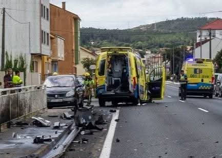 Desde Tesgalicia deseamos una pronta recuperación a los compañeros, paciente y demás afectados en el accidente ocurrido hoy en la localidad coruñesa de Vimianzo.