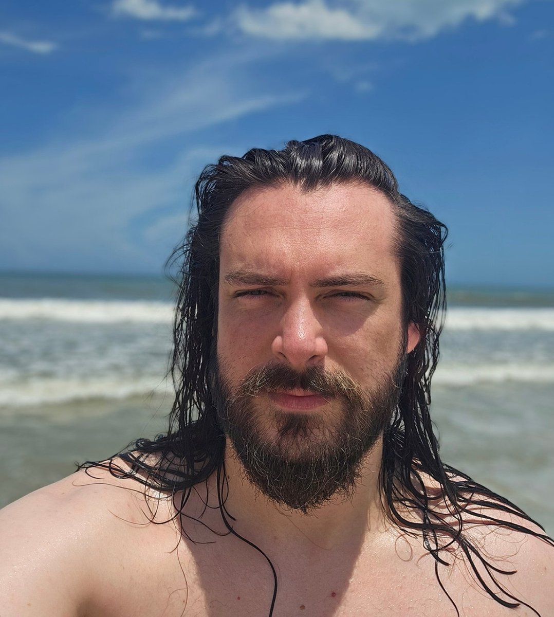Strippin's tweet photo. Temu Aquaman https://t.co/XVQnTvjsEN