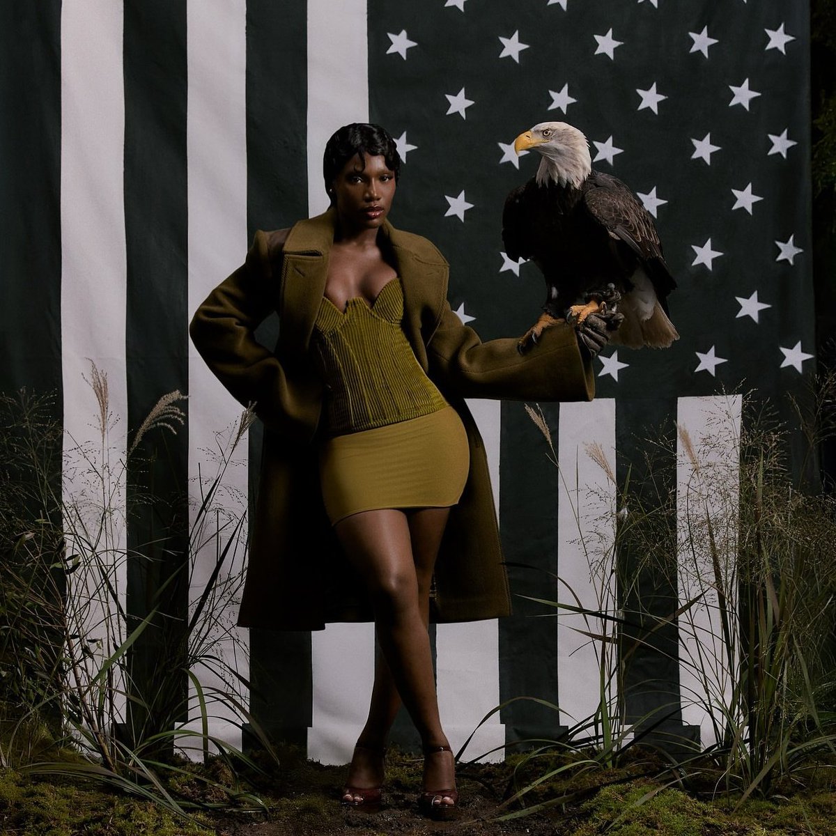 doechiiupdates's tweet image. Doechii has officially surpassed 1 billion on-demand streams in the US as a lead artist.