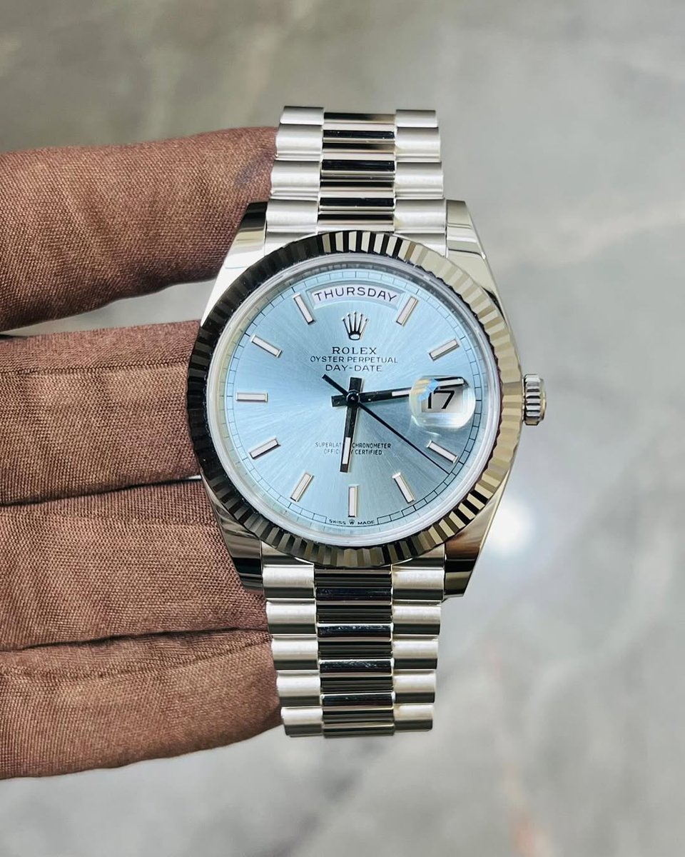 JakesVision's tweet image. New Arrival.
Platinum Ice Day Date ❄️
40mm · Brand New · Full Set
DM to inquire.