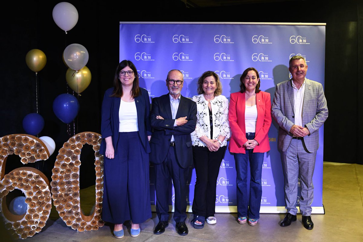 DiputacioGirona's tweet image. 🎂 La Fundació Ramon Noguera celebra 6️⃣0️⃣ anys reivindicant el model de les entitats socials com a garantia per a l'atenció digna de les persones amb discapacitat.
🗣️El president de la #DdGi, Miquel Noguer, ha destacat «la contribució de @grupFRN a construir una societat més…